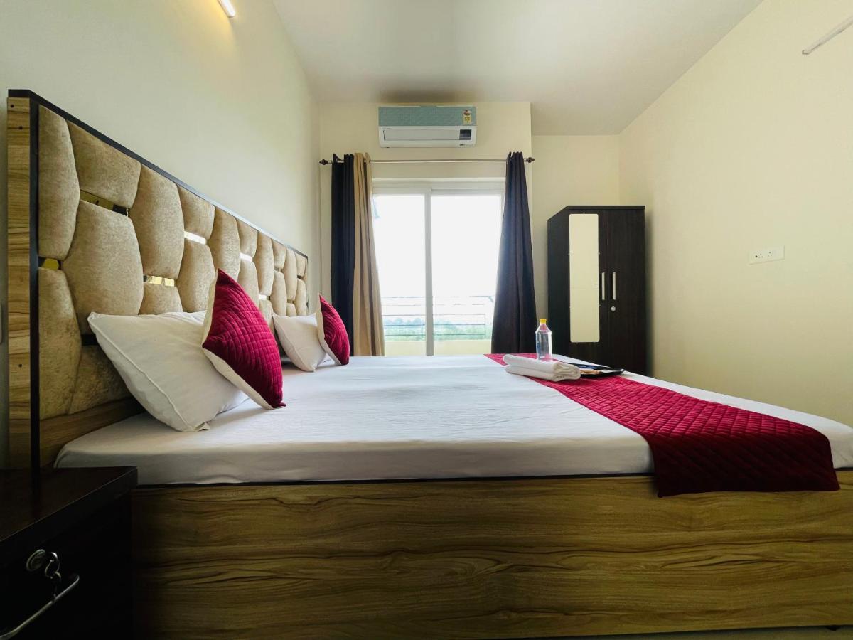 Achyutam Homes Lucknow Bagian luar foto
